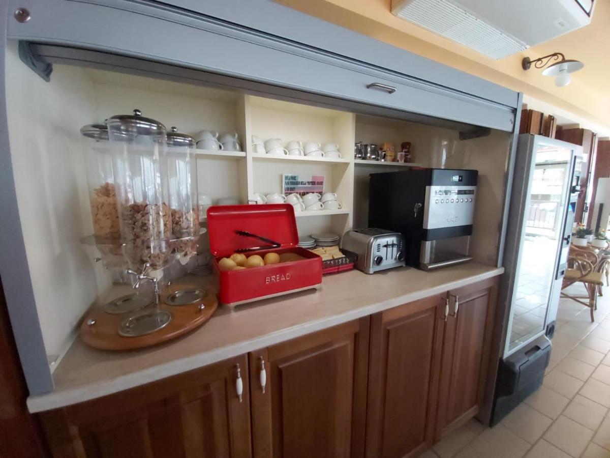 ברנצונה סול גארדה Albergo Casa Este מראה חיצוני תמונה
